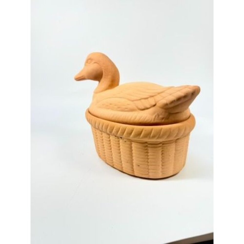 Lidded Casserole Duck on Nest Terra Cotta Baking Dish Vintage Kitchen Decor Clay - Picture 9 of 15